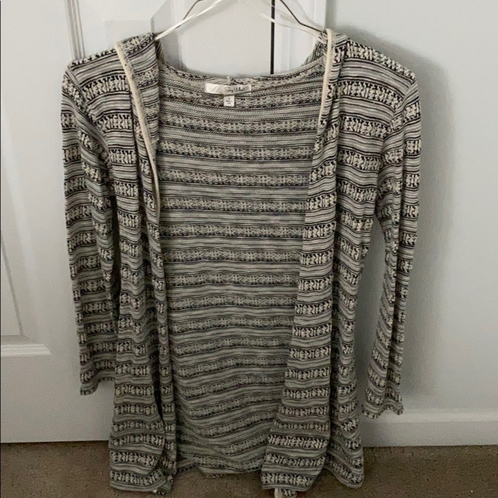 Hooded sweater